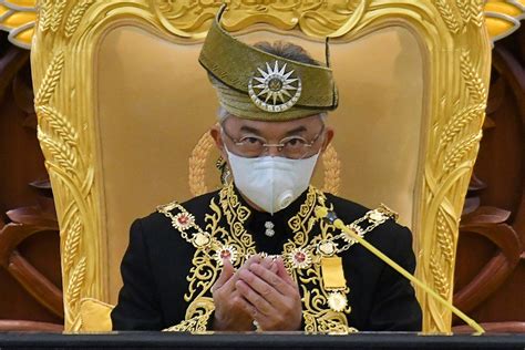 Agong had no choice but to give the nod to dissolve Parliament, says ...