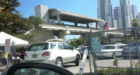 NE 7th street Port Of Miami Cruise Parking lot entrance | Yelp