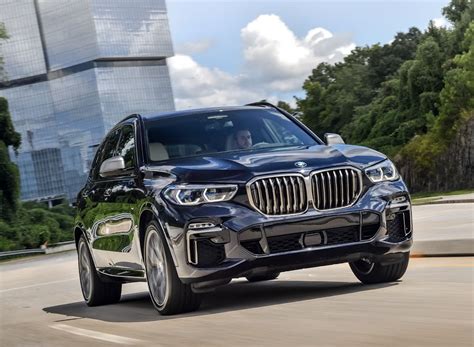 REVIEW | Drive the 2020 BMW X5 M50i before buying an X5M