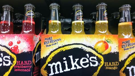 17 Best Mike's Hard Lemonade Flavors