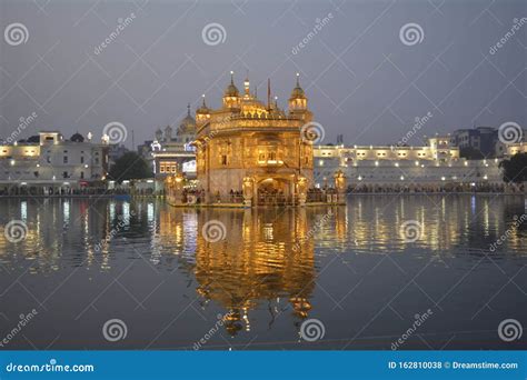 Evening View of Gurdwara Golden Temple Stock Photo - Image of golden ...