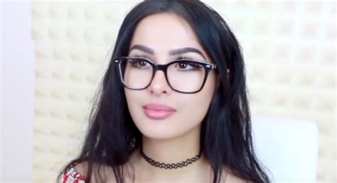 Did SSSniperWolf Undergo Plastic Surgery Including Boob Job, Nose Job ...