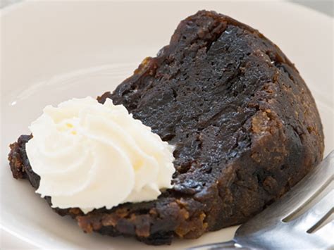 Figgy Pudding Recipe - Simple and Traditional Recipe of Christmas Figgy ...