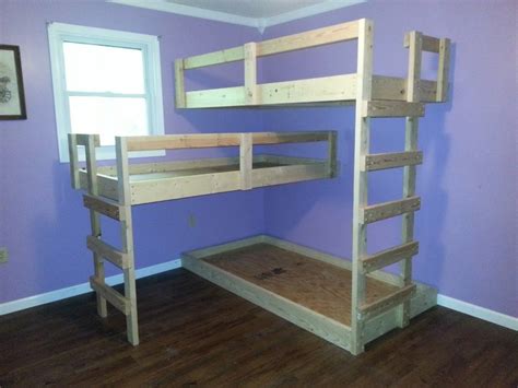 DIY Triple Bunk Bed: 9 Easy Building Steps