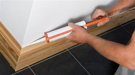 Best Way To Fill Gap Between Skirting Board And Floor Tiles In Bathroom | Viewfloor.co