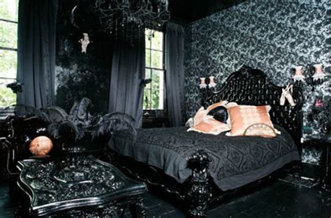 black-and-cool-gothic-bedroom-design-ideas | HomeMydesign