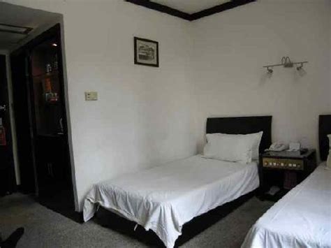 SHANGHAI RAILWAY HOTEL - Reviews (China)