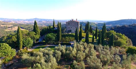 Castello di Vicarello Wedding Venue, Tuscany | Wedinspire