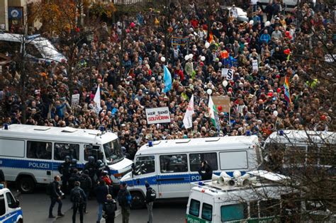 Thousands of Germans protest against Merkel’s coronavirus plans ...