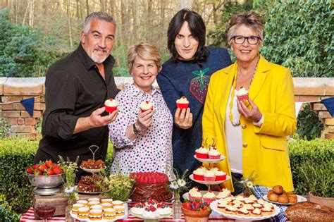 FIRST LOOK: New Great British Bake Off hosts and judges - Daily Star