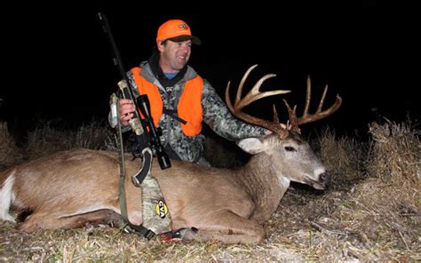 Does The Moon Phase Affect Deer Hunting? | Grand View Outdoors