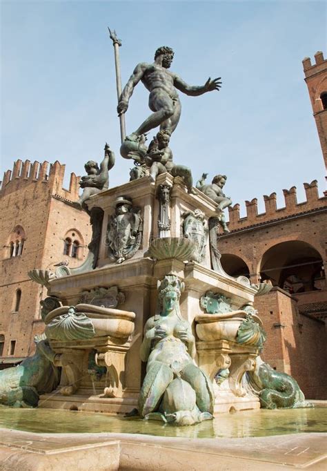 Bologna - Fontana Di Nettuno Or Neptune Fountain Editorial Photo ...