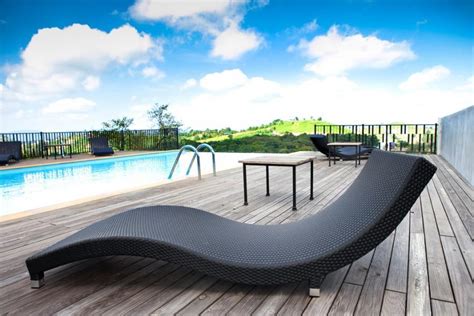 15 Interesting and Modern Outdoor Furniture Ideas | Founterior