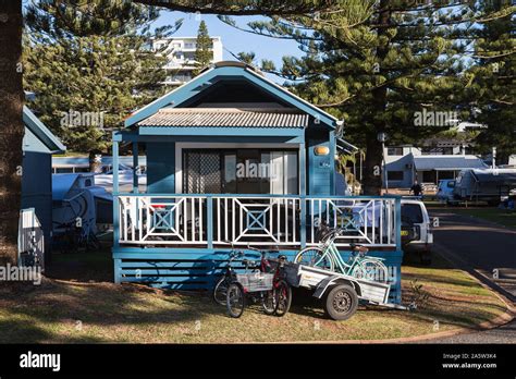 Breakwall Holiday Park, Port Macquarie, NSW. Photos of holiday cabins ...