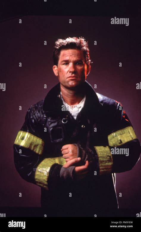 Kurt russell backdraft 1991 hi-res stock photography and images - Alamy