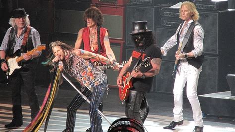 Aerosmith Band Members (Names, Ages, and Trivia) - Musical Mum