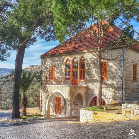 A masterpiece of Lebanese houses تحفة من البيوت اللبنانية By Faten Bou Ajram #Lebanon # ...