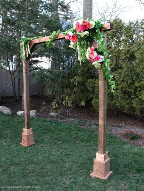 DIY Self Standing Wood Arch - Jaime Costiglio