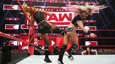 Raw 7/29/19 ~ Becky Lynch vs Alexa Bliss - WWE Photo (42945446) - Fanpop