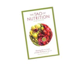 12 Books on Holistic Nutrition That Will Change the Way You Live