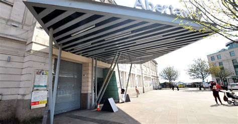 A main entrance at Swansea train station has been shut for 8 weeks ...