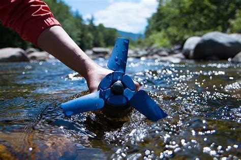 Estream Portable Water Power Generator Fits in Your Backpack | Gadgetsin