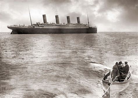 Download Hollywood Classic Titanic Sailing Into the Sunset | Wallpapers.com