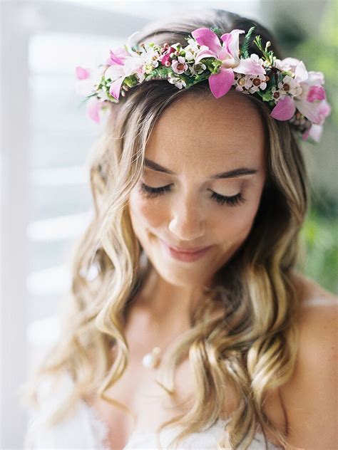 38 Dreamy Flower Bridal Crowns Perfect for Your Wedding