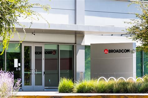 Broadcom Headquarters In Silicon Valley Stock Photo - Download Image ...