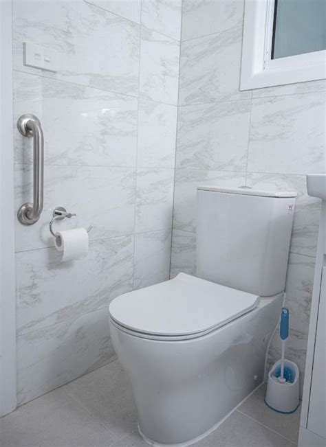 BATHROOM HARDWARE | Mobility Access Modifications