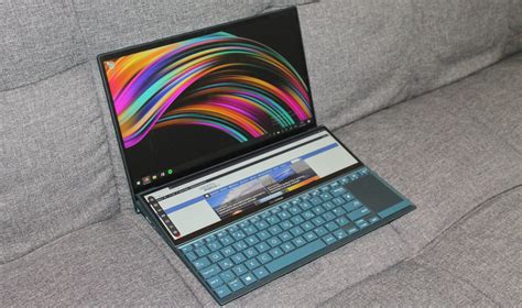 Asus ZenBook Duo dostal nové procesory od Intelu a naklápěcí sekundární displej – SMARTmania.cz