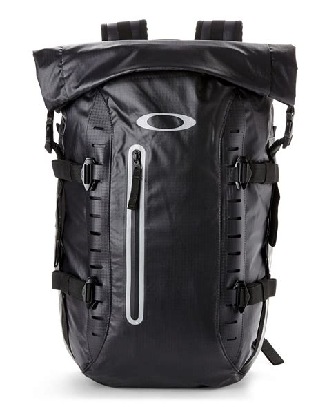 Lyst - Oakley Black Motion 26L Water-Resistant Backpack in Black for Men