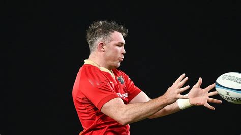 Peter O'Mahony leads major shake-up at Munster as Ireland hero makes ...