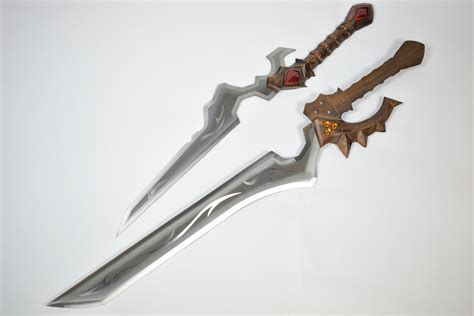 WARCRAFT - Shalamayne Sword by Varian Wrynn - +queespadas