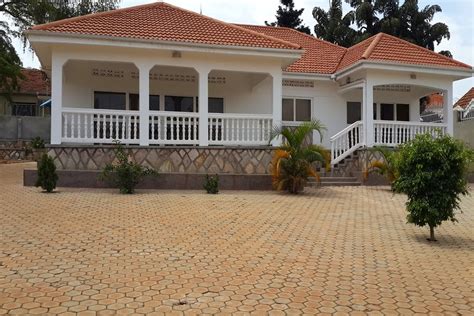 Houses For Rent Kampala Uganda: FURNISHED HOUSE FOR RENT MUYENGA ...