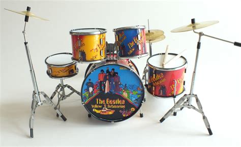 Mini drum set METALLICA miniature drum set Collectible Miniatures ...