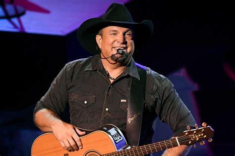 Garth Brooks Announces 2023 Las Vegas Residency - Afpkudos