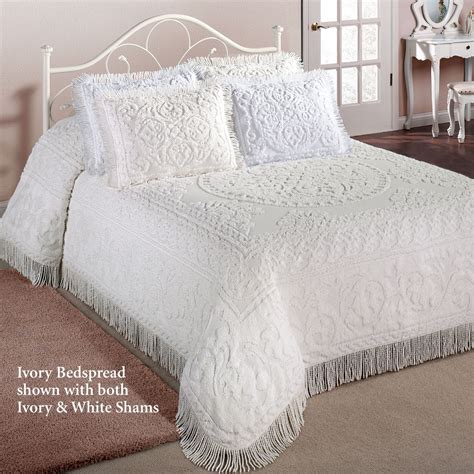 Cotton Chenille Medallion Lightweight Bedspread Bedding | Bed spreads ...