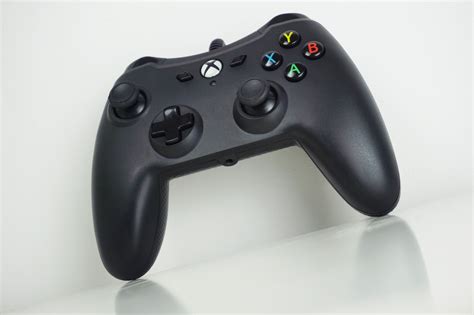 Amazon's $25 Xbox One Controller checks all the boxes at half the price of Microsoft's gamepad ...