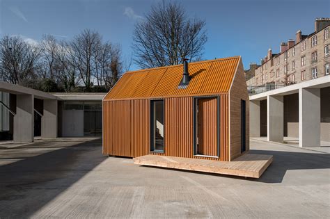 Prefab tiny house is built for retreating to nature - Curbed