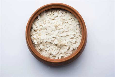 Off White Beaten Rice Flakes, Organic at best price in Hyderabad | ID: 2849566089062