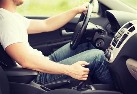 8 Bad Driving Habits That Are Killing Your Manual Car - CAR FROM JAPAN