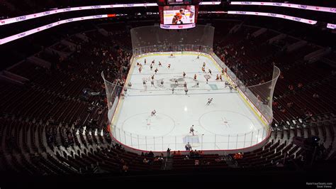 Wells Fargo Center Section 207 - Philadelphia Flyers - RateYourSeats.com