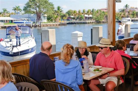 Seafood Restaurant Gallery | Waterfront restaurant, Deerfield beach, Deerfield beach florida