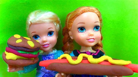 Elsa and Anna toddlers - cooking battle - ania and elsia - anya and elsya - YouTube