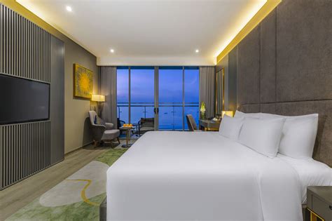 Rooms & Residences – Le Sands Oceanfront Danang Hotel