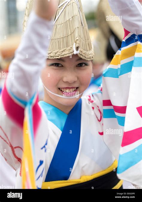 Awa Odori ( Awa Dance Festival ) held 12 to 15 August in Tokushima City on Shikoku, Japan Stock ...