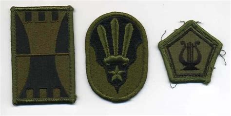 Can anyone identify these three modern patches? - CAN YOU IDENTIFY THIS ...