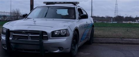 IMCDb.org: 2006 Dodge Charger 'Police Package' [LX] in "Unhinged, 2020"