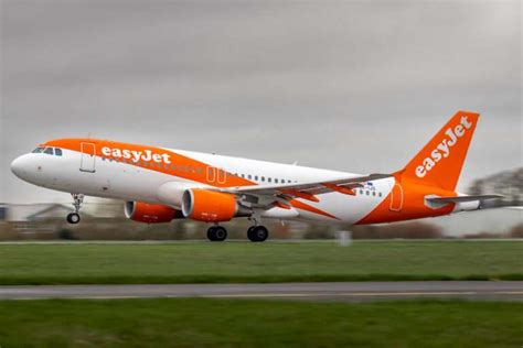 easyJet returns to London Southend Airport for Summer 2023